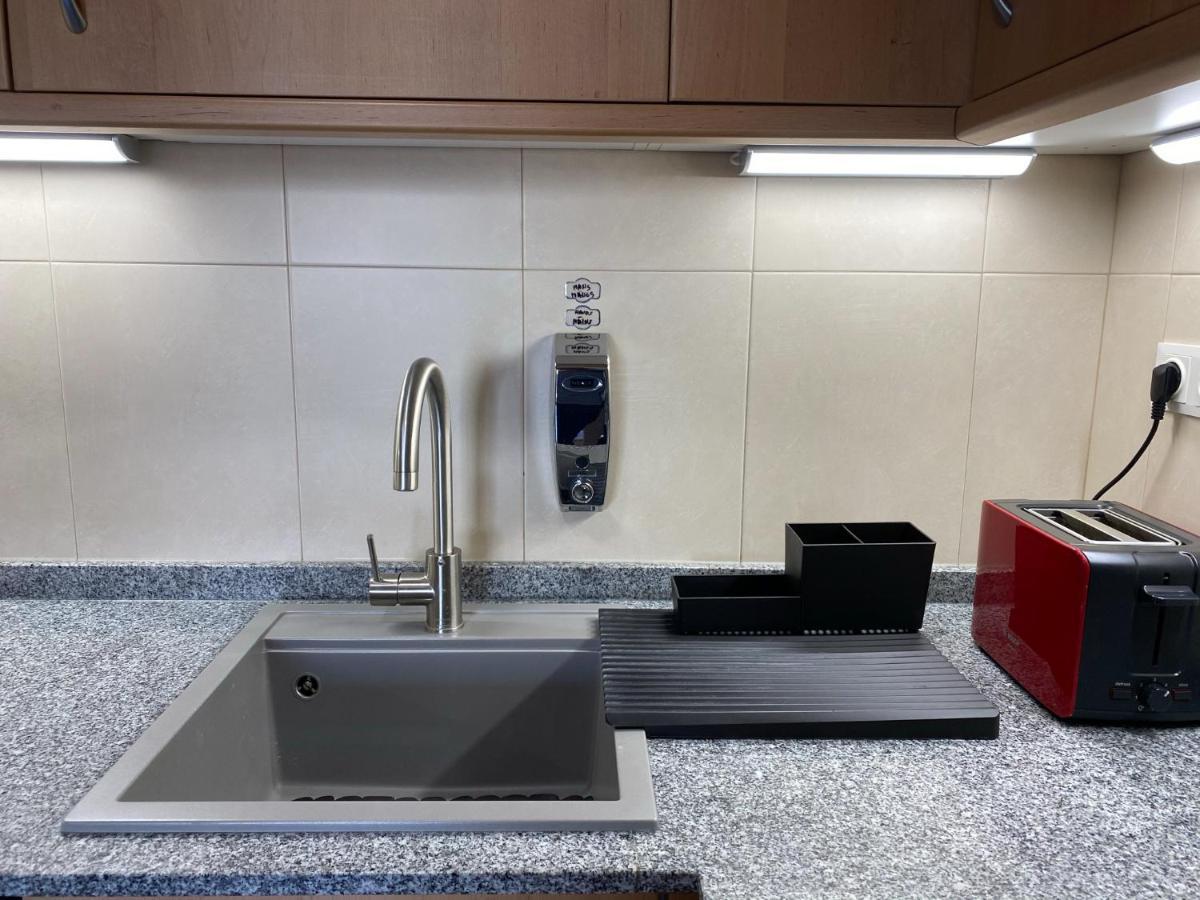 Urban Manresa-City Center Apartment With Balcony Екстер'єр фото