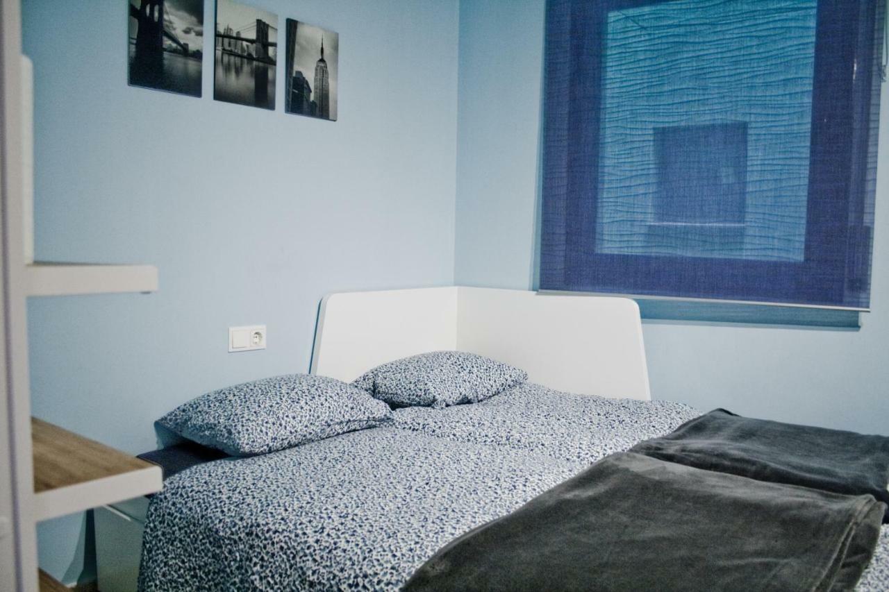 Urban Manresa-City Center Apartment With Balcony Екстер'єр фото